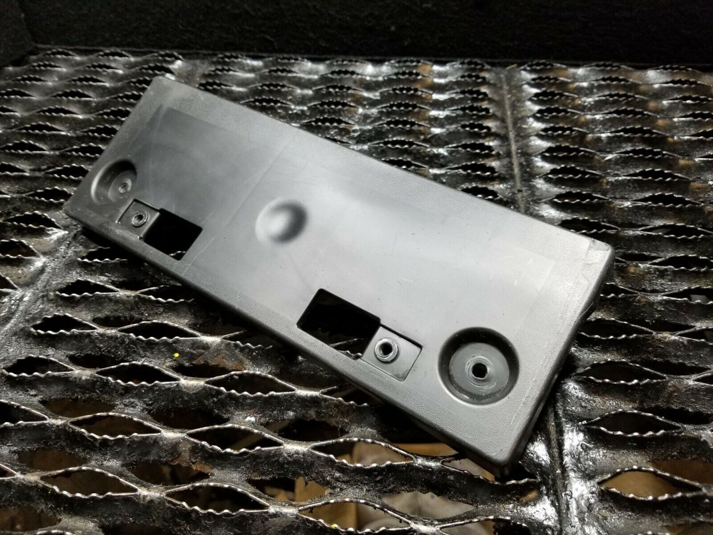 16 17 18 Nissan Sentra Front License Plate Holder Bracket OEM 40k