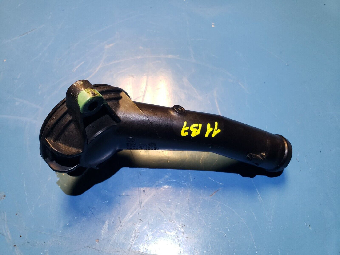 12 13 14 Volkswagen Passat 2.5l Thermostat Housing 07k121121b OEM