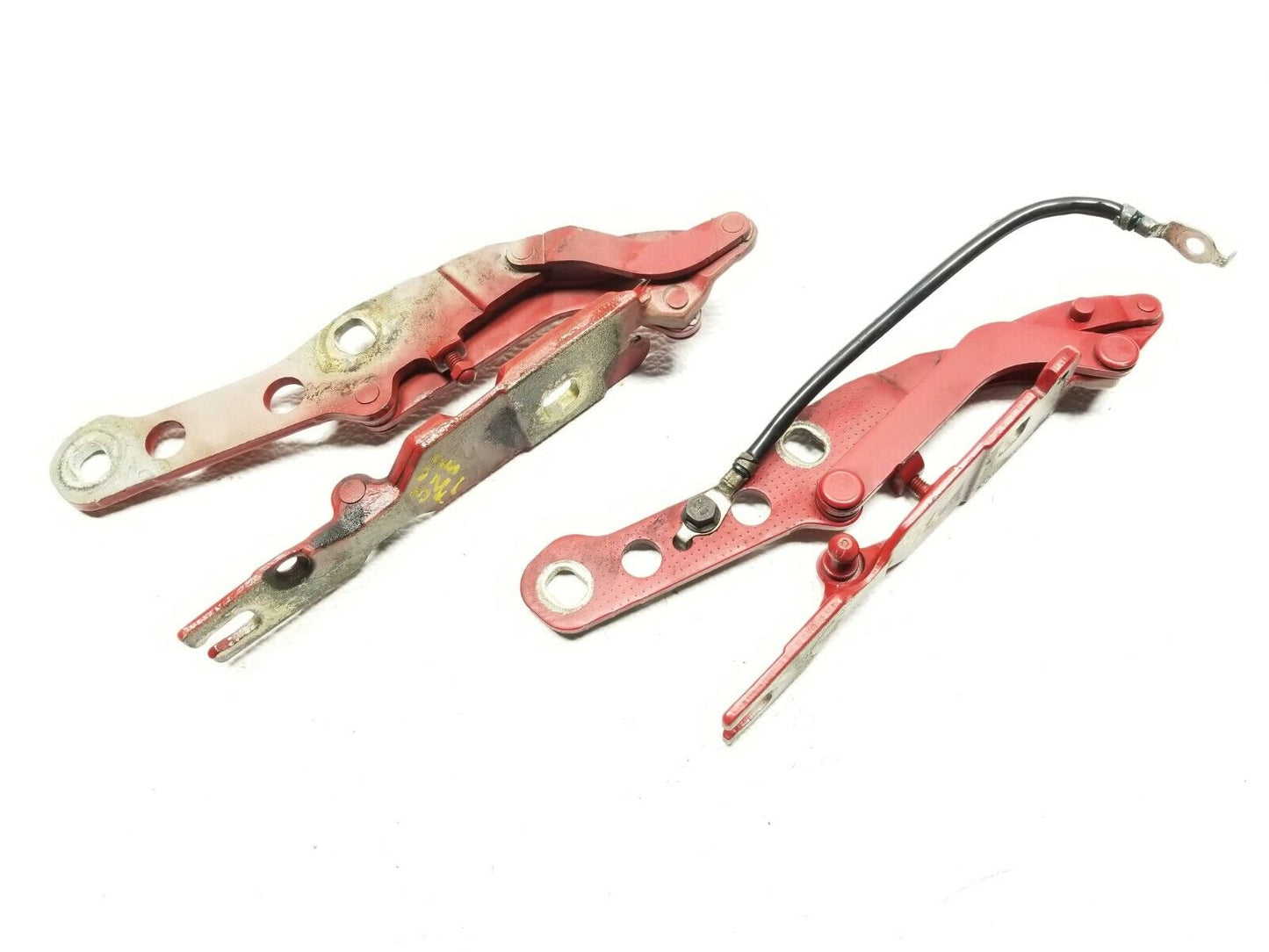 01 02 03 04 05 BMW E46 325xi Hood Hinge Pair OEM 125k Miles