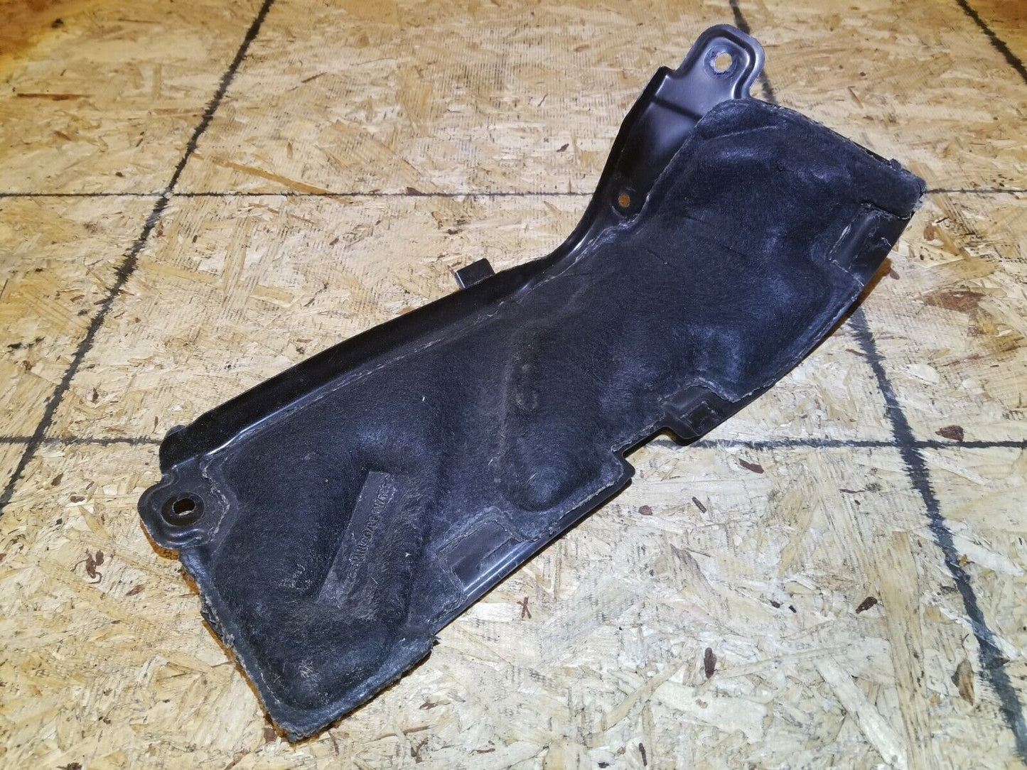 07 08 09 10 Mercedes R350 Bulkhead Trim Cover A2516200478 OEM