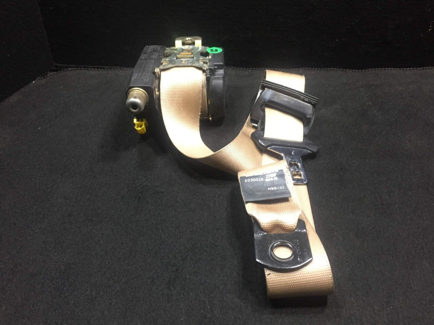 98 99 00 01 Mercedes W163 Ml320 Front Righ Pass Side Seat Belt Retractor OEM D34