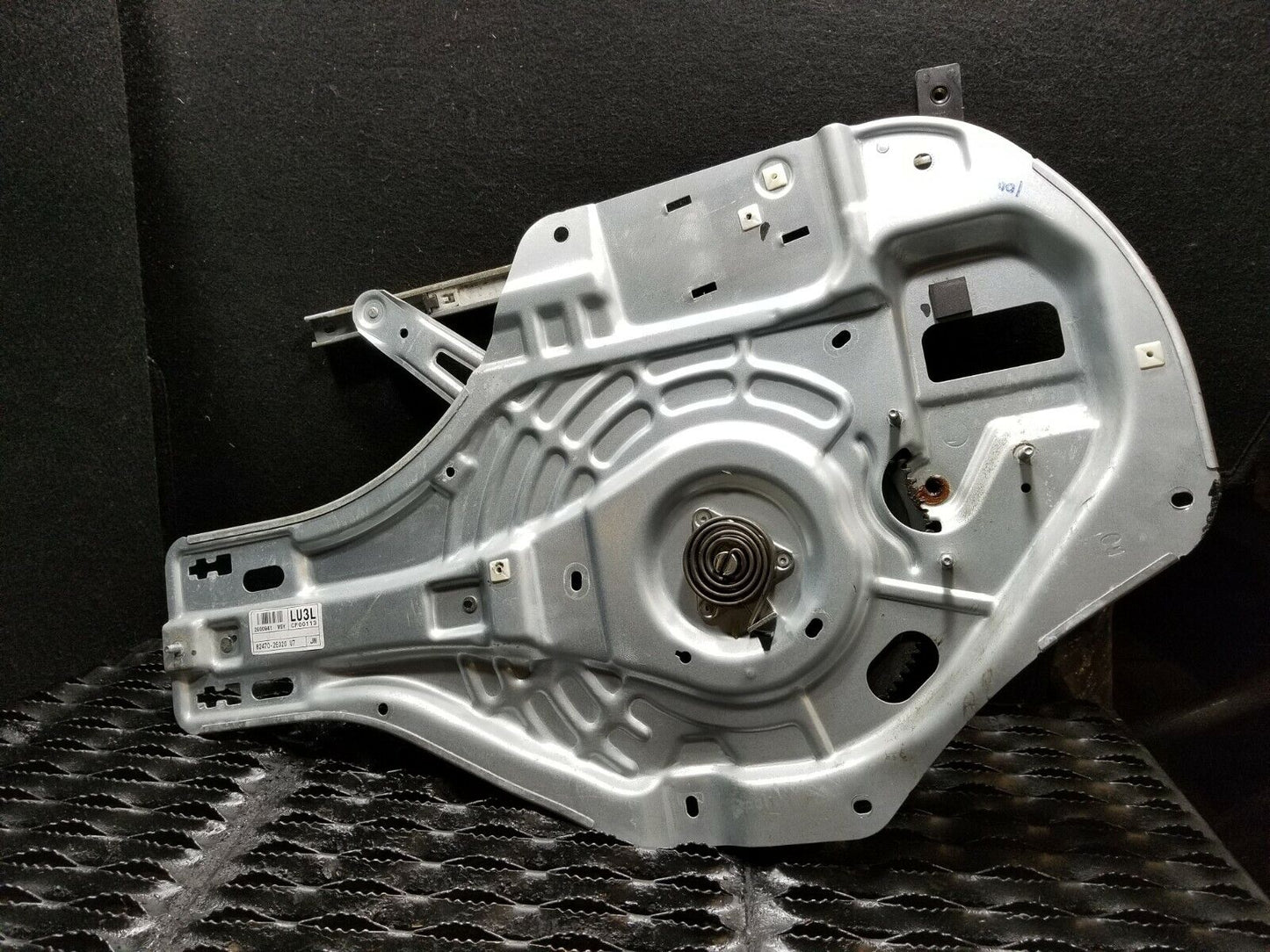 07 08 09 Hyundai Tucson Front Left Driver Door Window Regulator OEM 89k