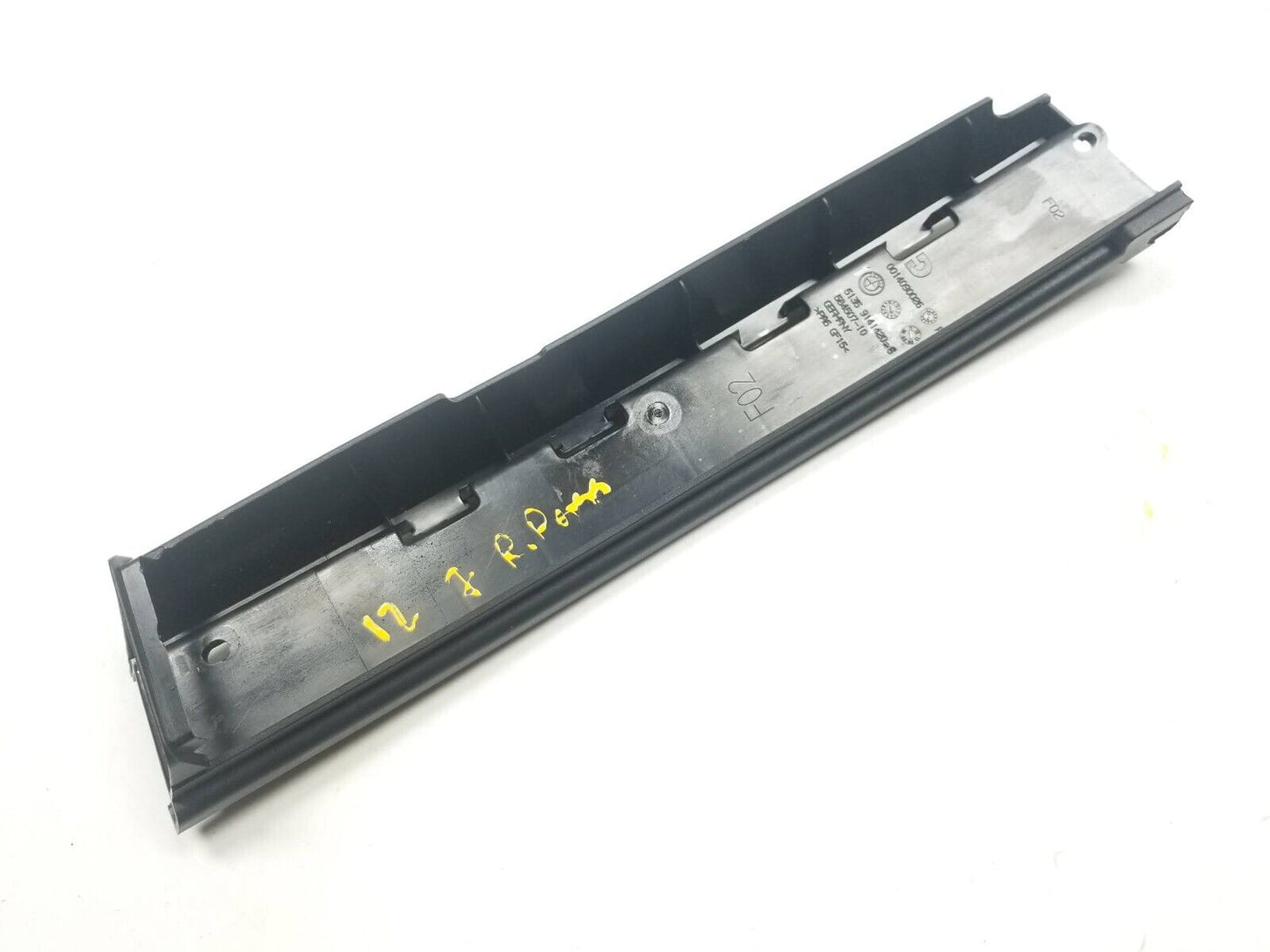 09 10 11 12 BMW 750li Rear Right Pass Door Window Trim Adapter Cover Bracket OEM