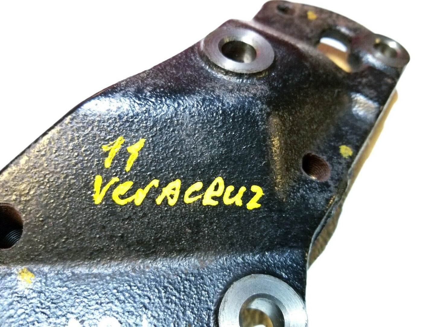 07 08 09 10 11 12 Hyundai Veracruz Automatic Transmission Mount Bracket OEM