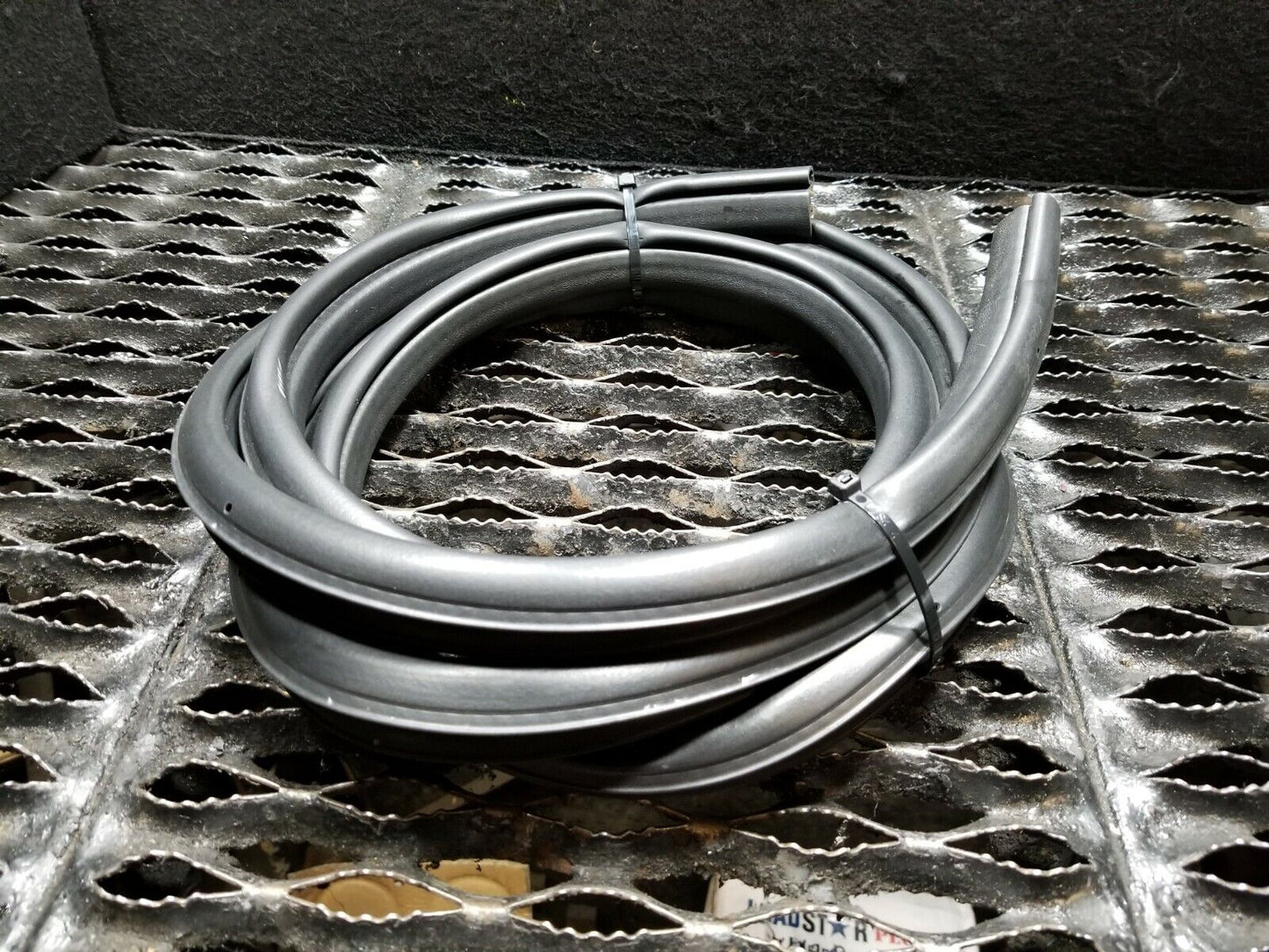 15 16 17 Subaru Legacy Front Right Passenger Door Weatherstrip Seal OEM 69k Mi