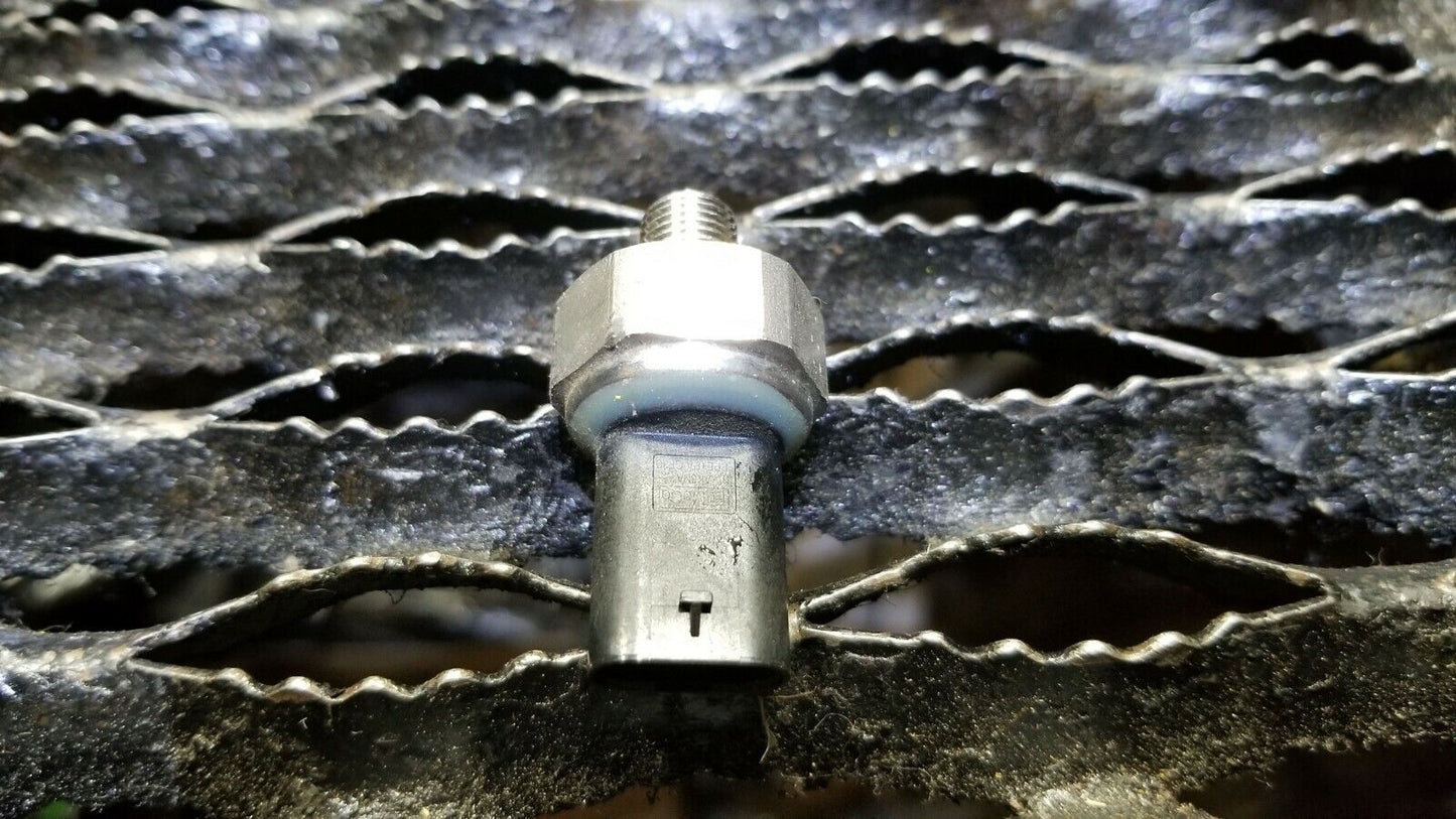 15 16 17 18 Ford Focus Fuel Pressure Sensor Regulator OEM 14k Miles