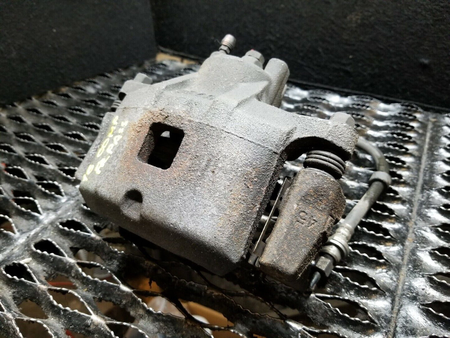 13 14 15 16 Jeep Compass Front Right Brake Caliper Passenger Side OEM 30k Miles