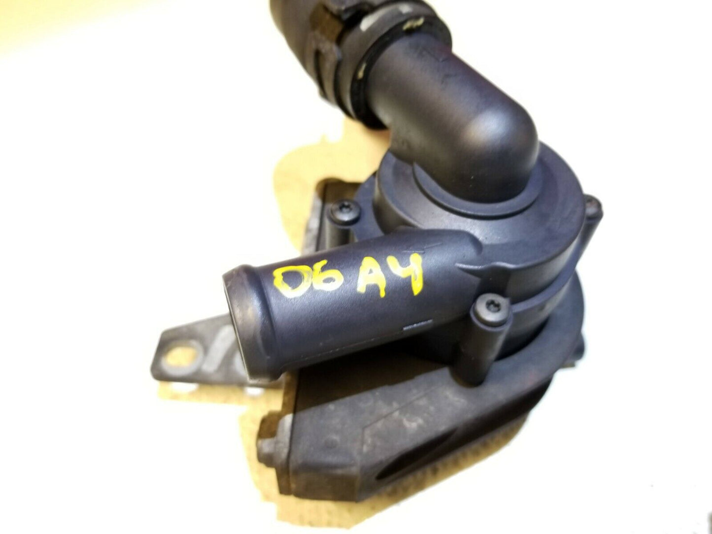 03 04 05 06 Audi A4 B6 3.0l Air Injection Pump OEM •bgn•
