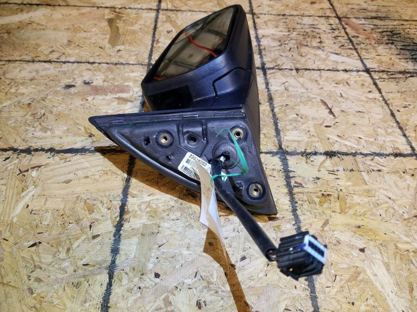 13 2013 GMC Terrain Passenger Right Door Side View Mirror OEM #27