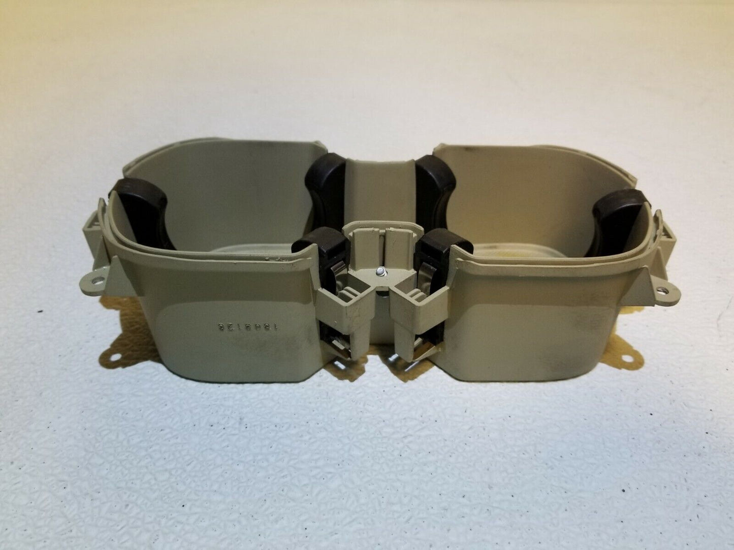 06 07 08 Audi A4 Center Console Cup Holder OEM 85k Miles