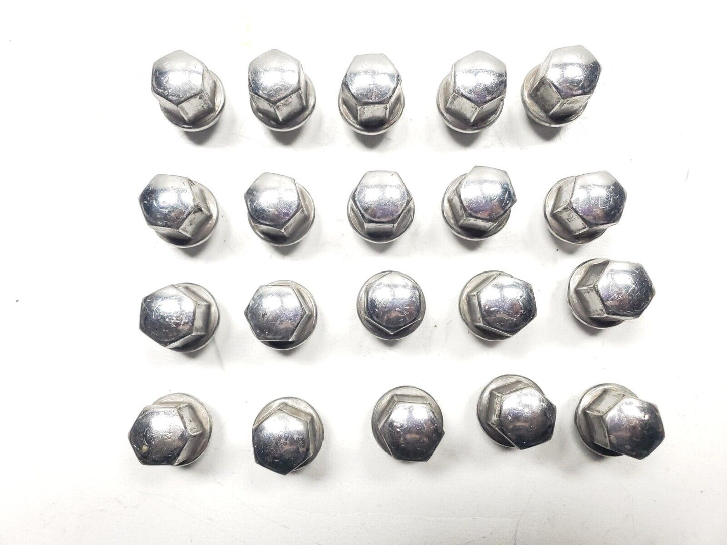 16 17 18 19 20 Dodge Durango Wheel Lug Nut 20pcs OEM 63k Miles