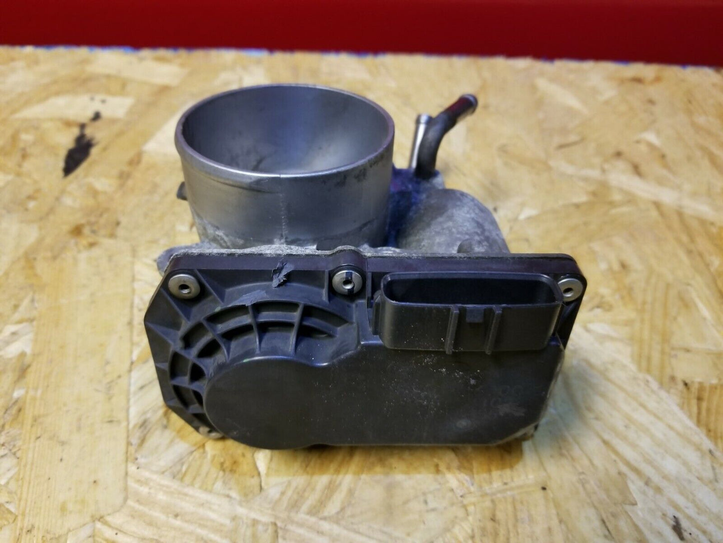 17 18 Hyundai Elantra 2.0l Throttle Body OEM 22k Miles