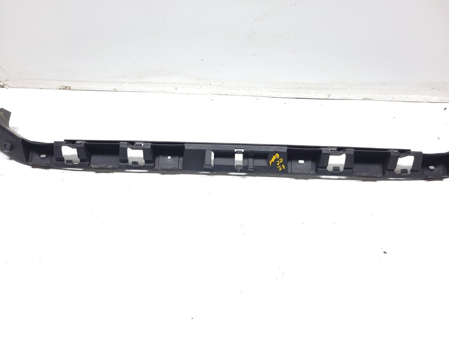 09 10 11 12 Volkswagen Cc Rear Bumper Center Support Bracket 3c8807863 OEM