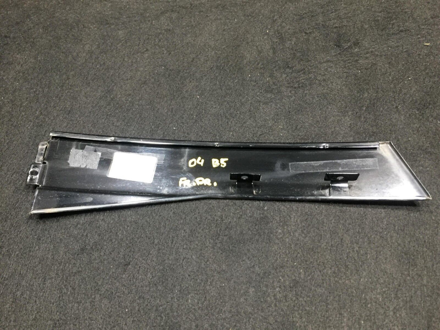 02-05 VW Passat Sedan Front Left Driver Exterior Door Pillar B Trim OEM D23