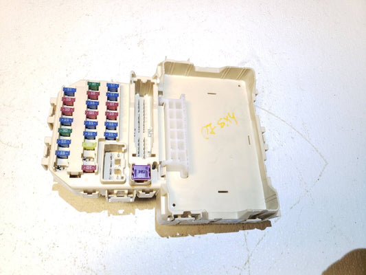 2007 - 2013 Suzuki SX4 Fuse Box OEM