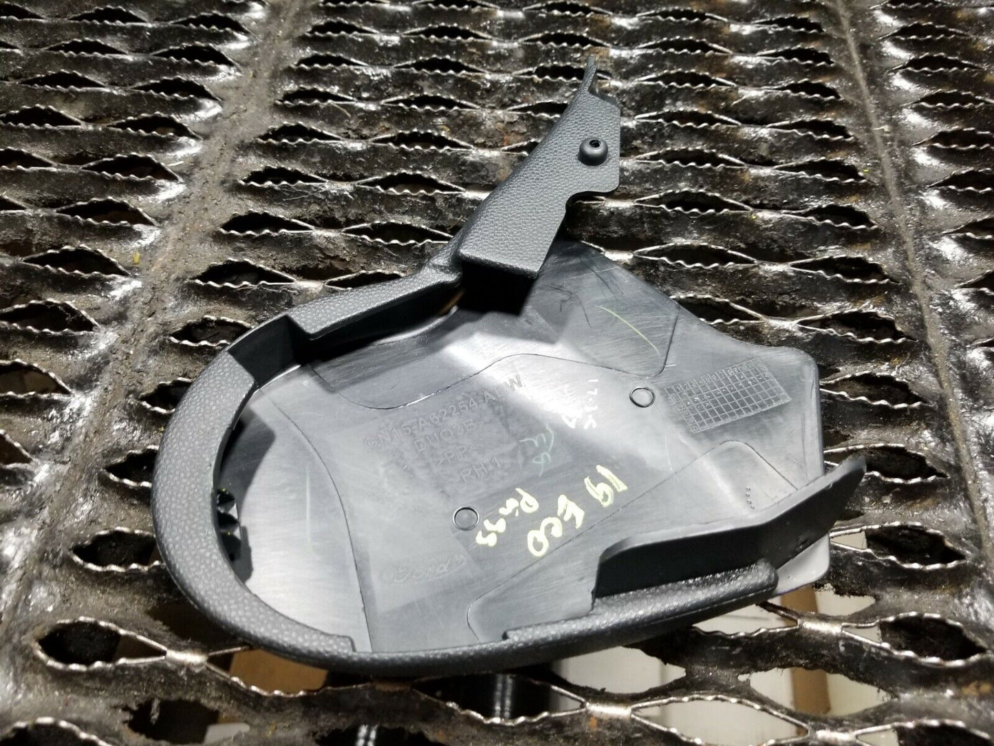 18 19 20 Ford Ecosport Front Right Passenger Seat Trim Cover Panel OEM