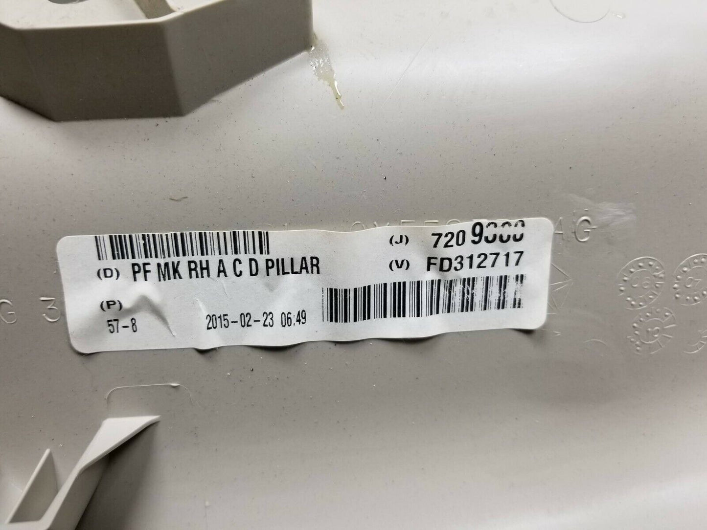 13 14 15 16 Jeep Compass Rear Right Pass Quarter D Pillar Trim Panel Cover OEM