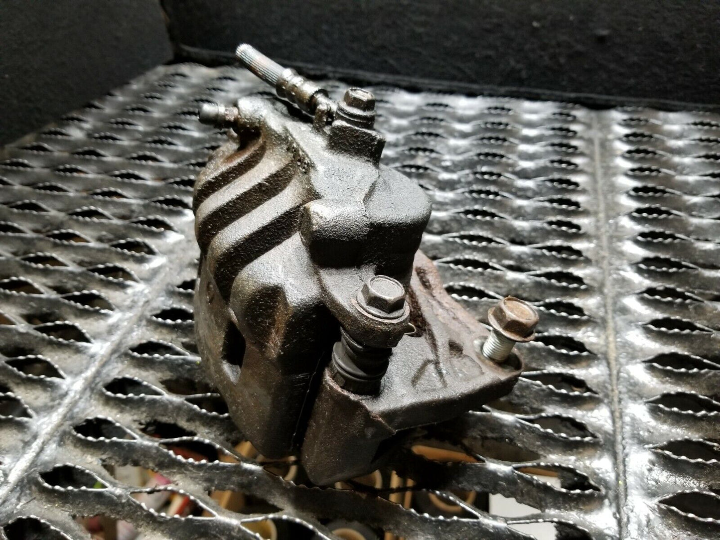 10 11 12 13 14 Subaru Legacy Front Left Driver Side Brake Caliper OEM