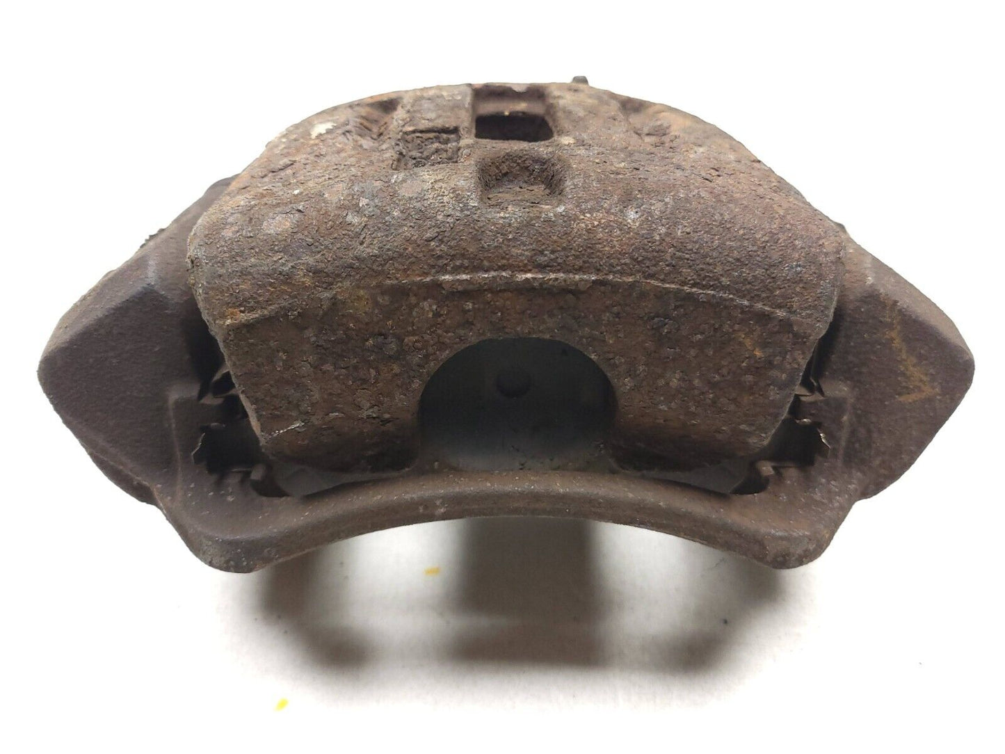 2004 - 2008 Toyota Highlander Front Brake Caliper Left Driver Side OEM