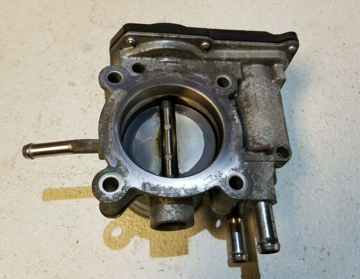 15 16 17 Hyundai Accent Throttle Body OEM