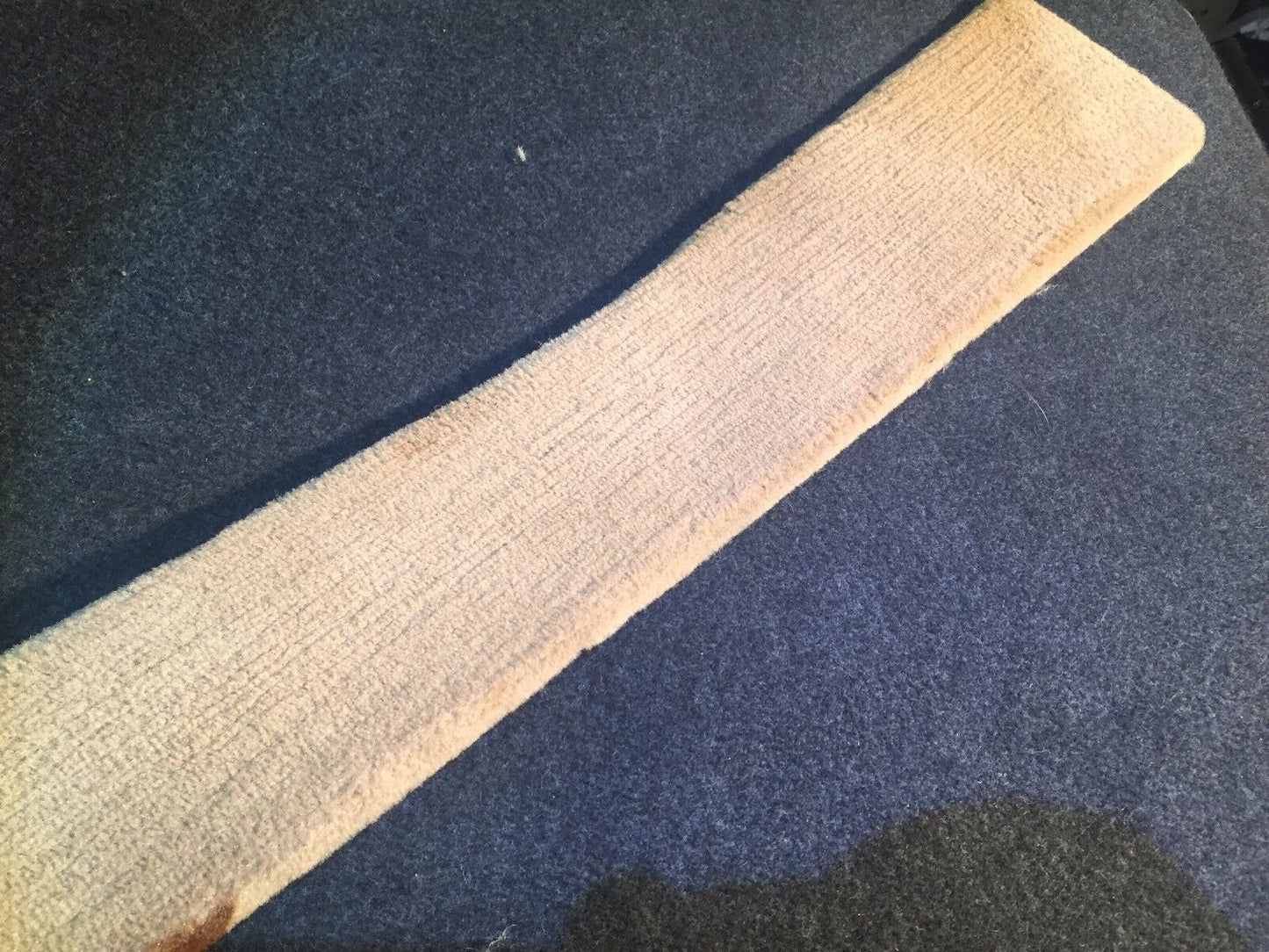 02 03 04 05 BMW 745i E65 Right Passenger Side Center Console Carpet Trim OEM