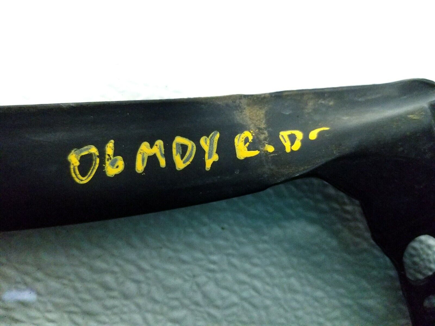 03 04 05 06 Acura MDX Rear Left Driver Side Door Weatherstrip Seal OEM 55k Miles