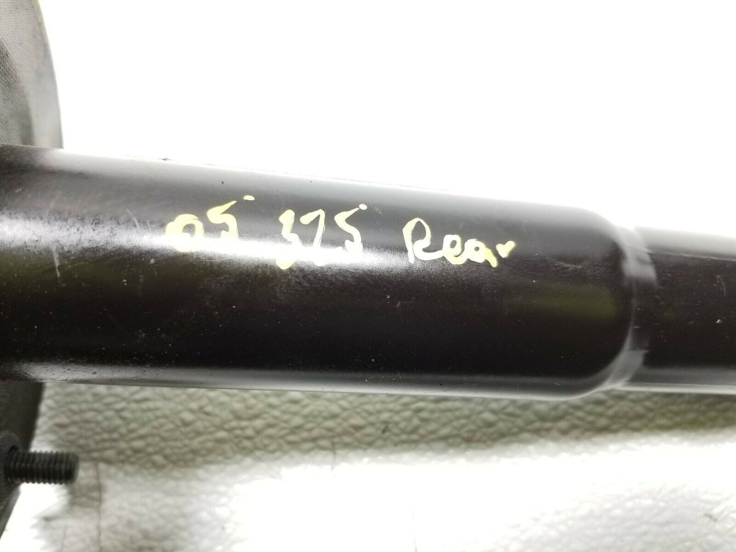 01 02 03 04 05 BMW E46 325xi Rear Bumper Right & Left Shock Pair OEM 125k Miles