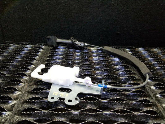 15 16 17 Acura TLX Fuel Tank Door Lid Actuator OEM