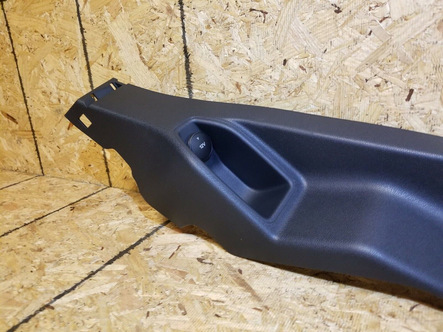 18 19 20 Ford Ecosport Rear Right Passenger Side Scuff Trim Panel OEM 532 Miles