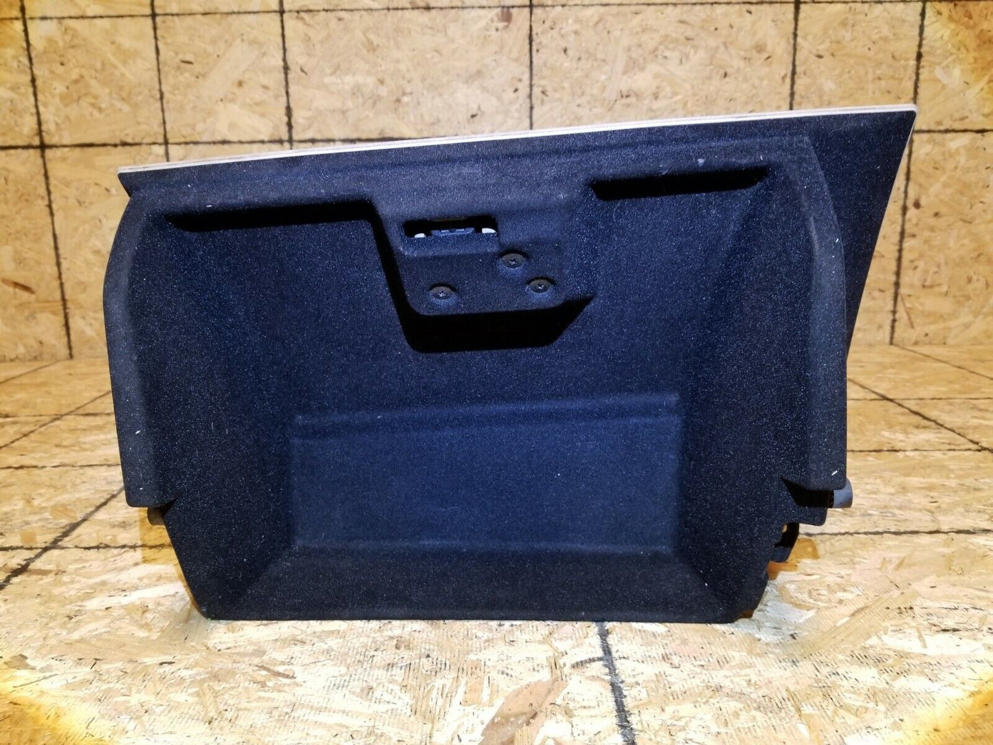 05 06 07 08 09 Cadillac SRX Dash Glove Box Storage Compartment OEM