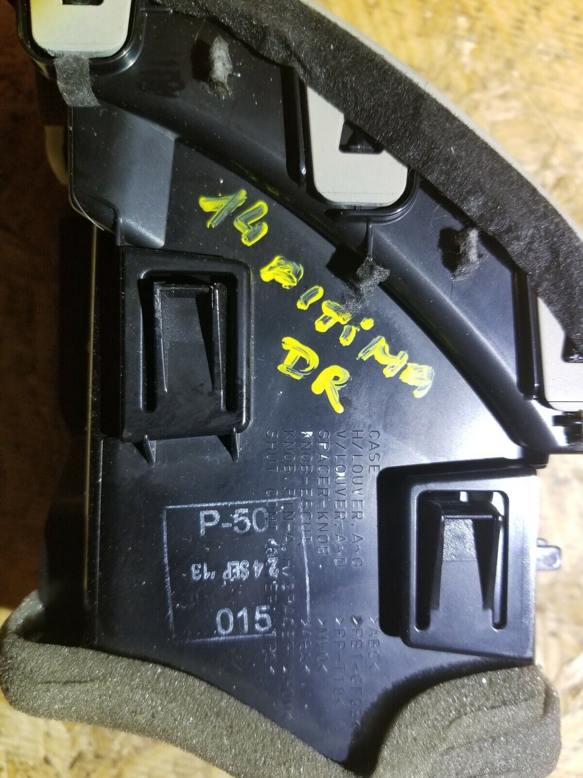 13 14 15 Nissan Altima Dash Front Air Vent Left Driver Side OEM 57k