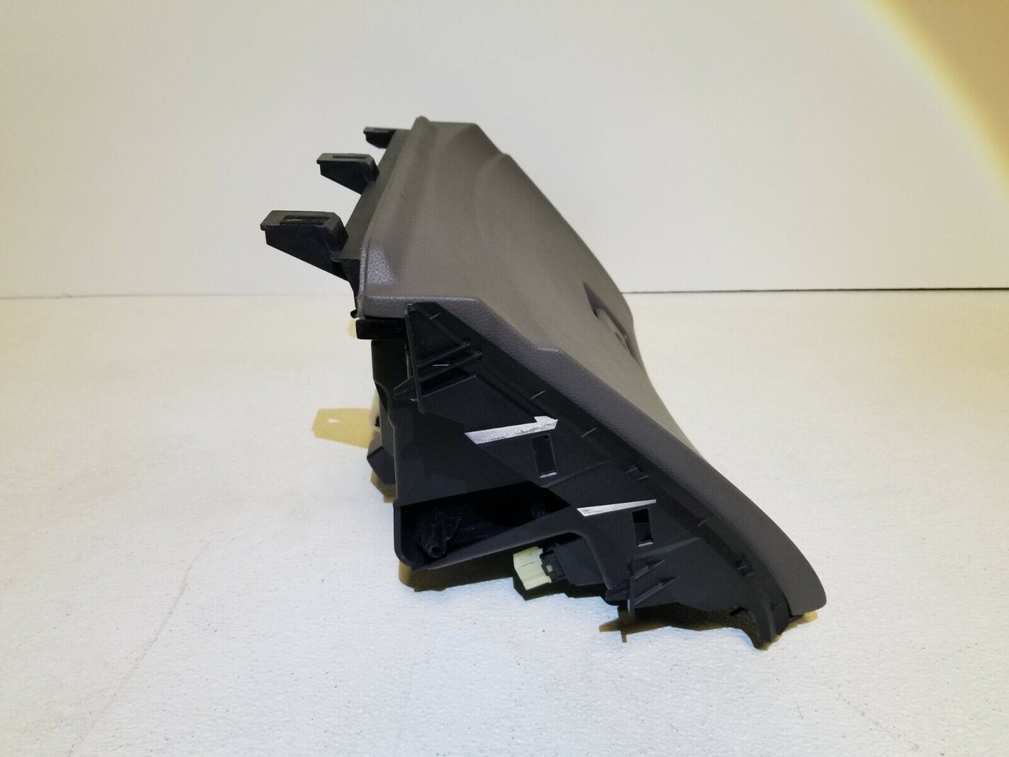 10 11 12 13 Infiniti G37 Coupe Dash Glove Box 68102 Jk600 OEM 99k