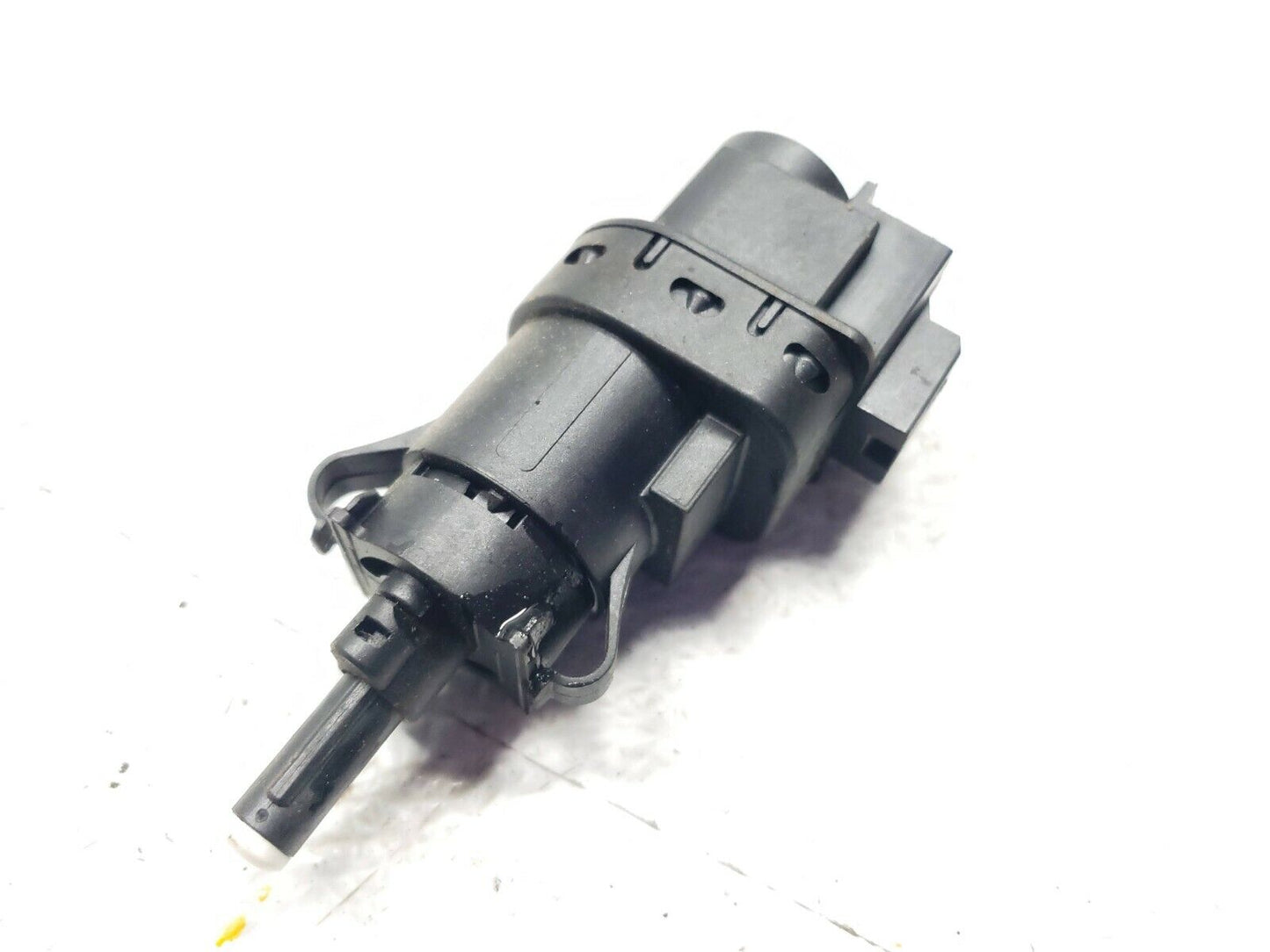 10 11 12 13 Volvo XC60 Brake Pedal Switch OEM