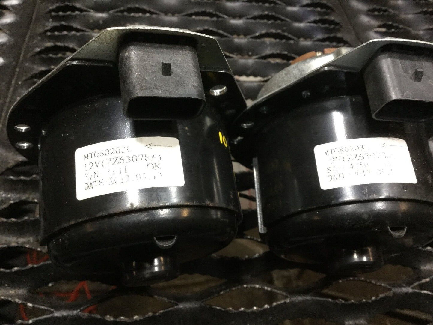 07 08 09 10 Chrysler Sebring 2.4l Radiator Cooling Fan Motor OEM 2pcs