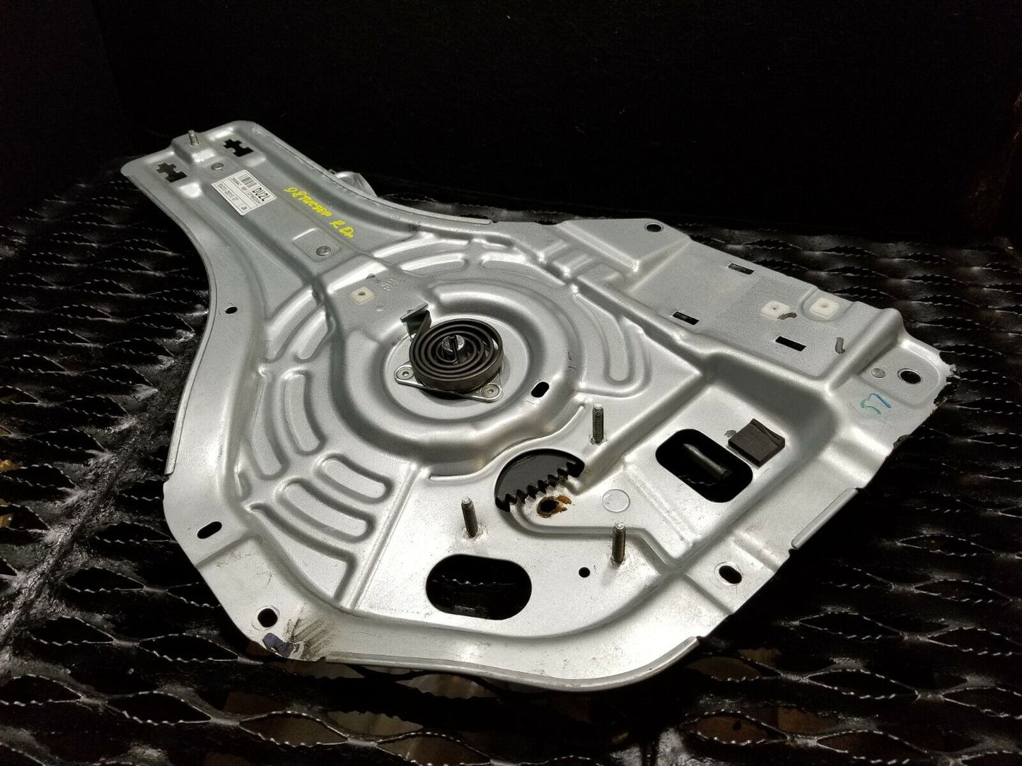 07 08 09 Hyundai Tucson Rear Left Driver Side Door Window Regulator OEM 89k