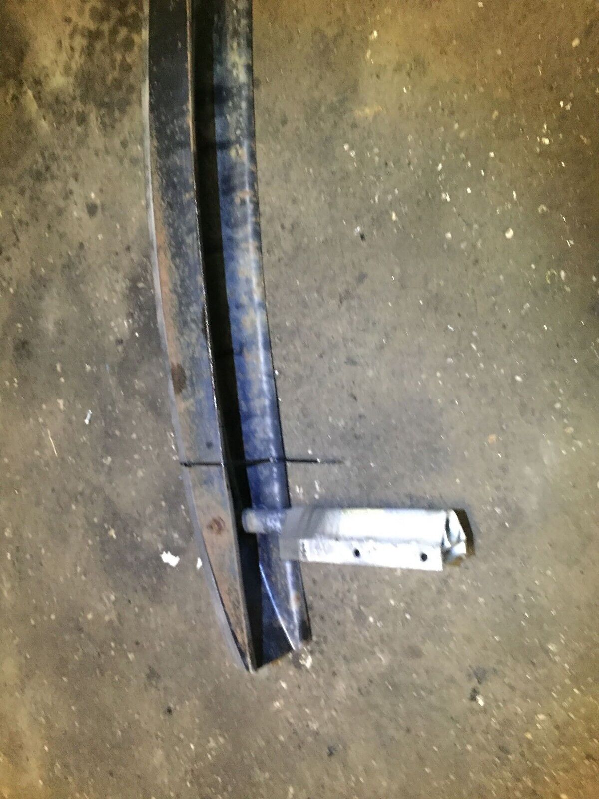 02 03 04 05 Volkswagen Passat Sedan 1.8l Rear Bumper Reinforcement Bar OEM D23