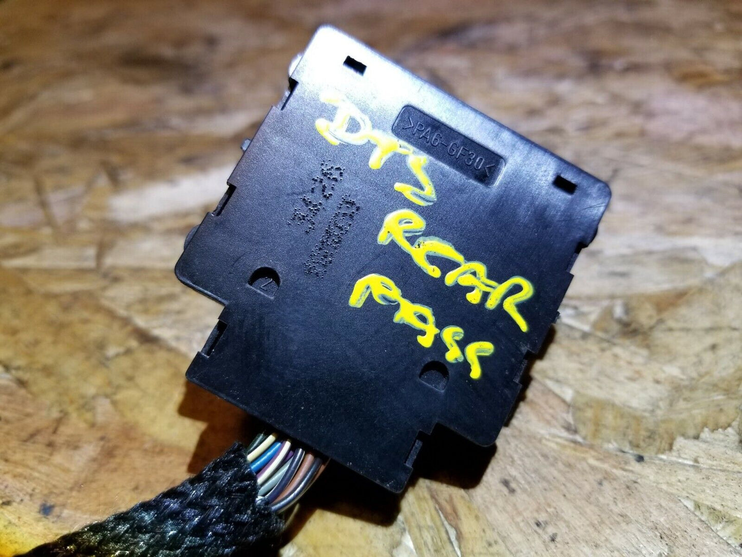 06 07 08 09 10 11 Cadillac DTS Front Right Pass Seat Heat Control Switch OEM