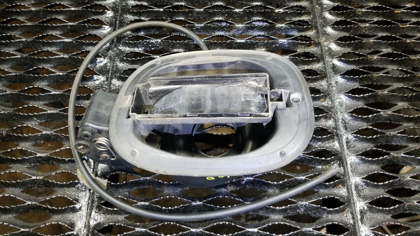 14 15 16 17 Volvo S60 Fuel Filler Housing 31335707 OEM 42k