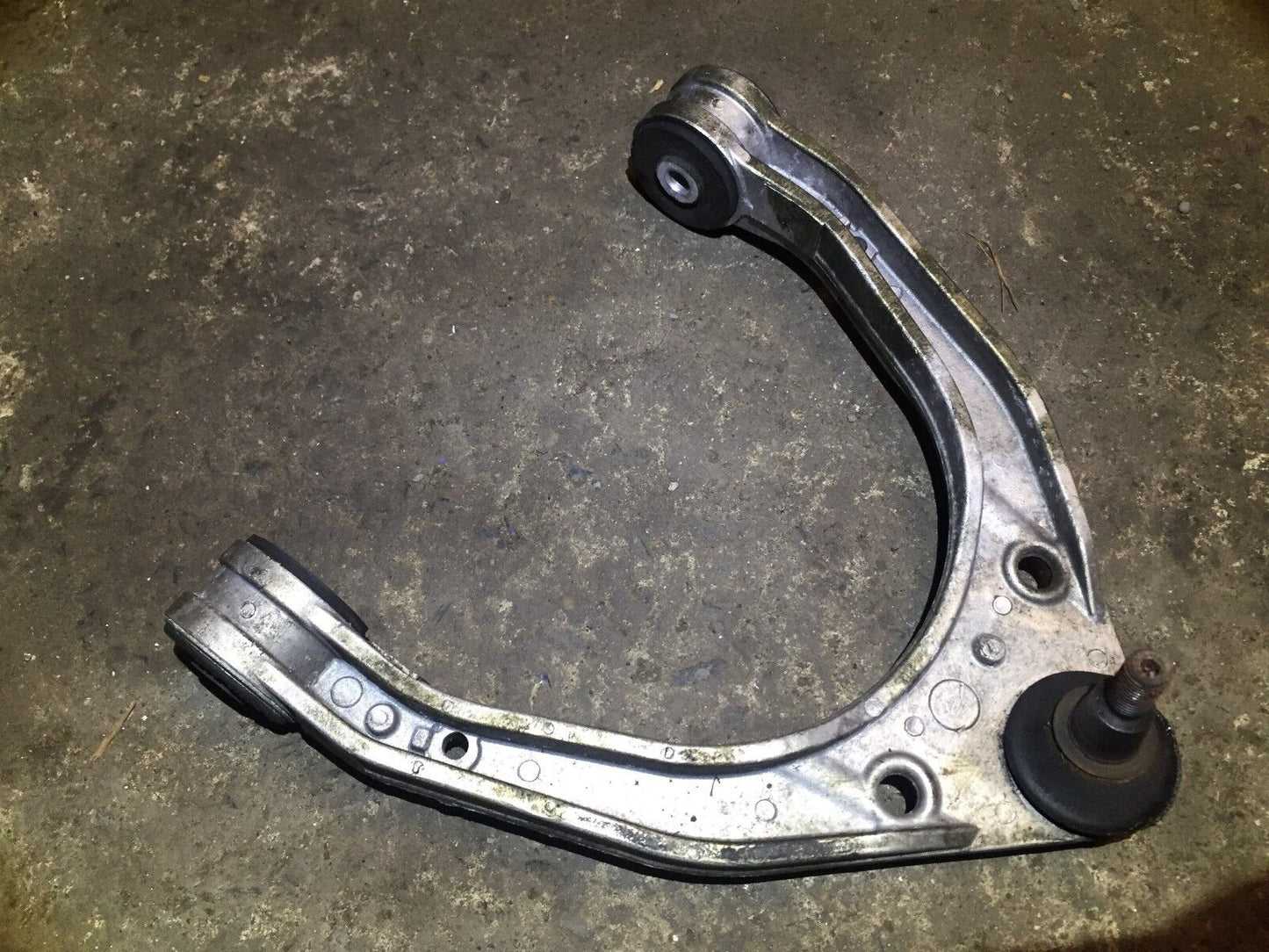 03 04 05 06 Porsche Cayenne Front Right & Left Side Upper Control Arm Pair OEM