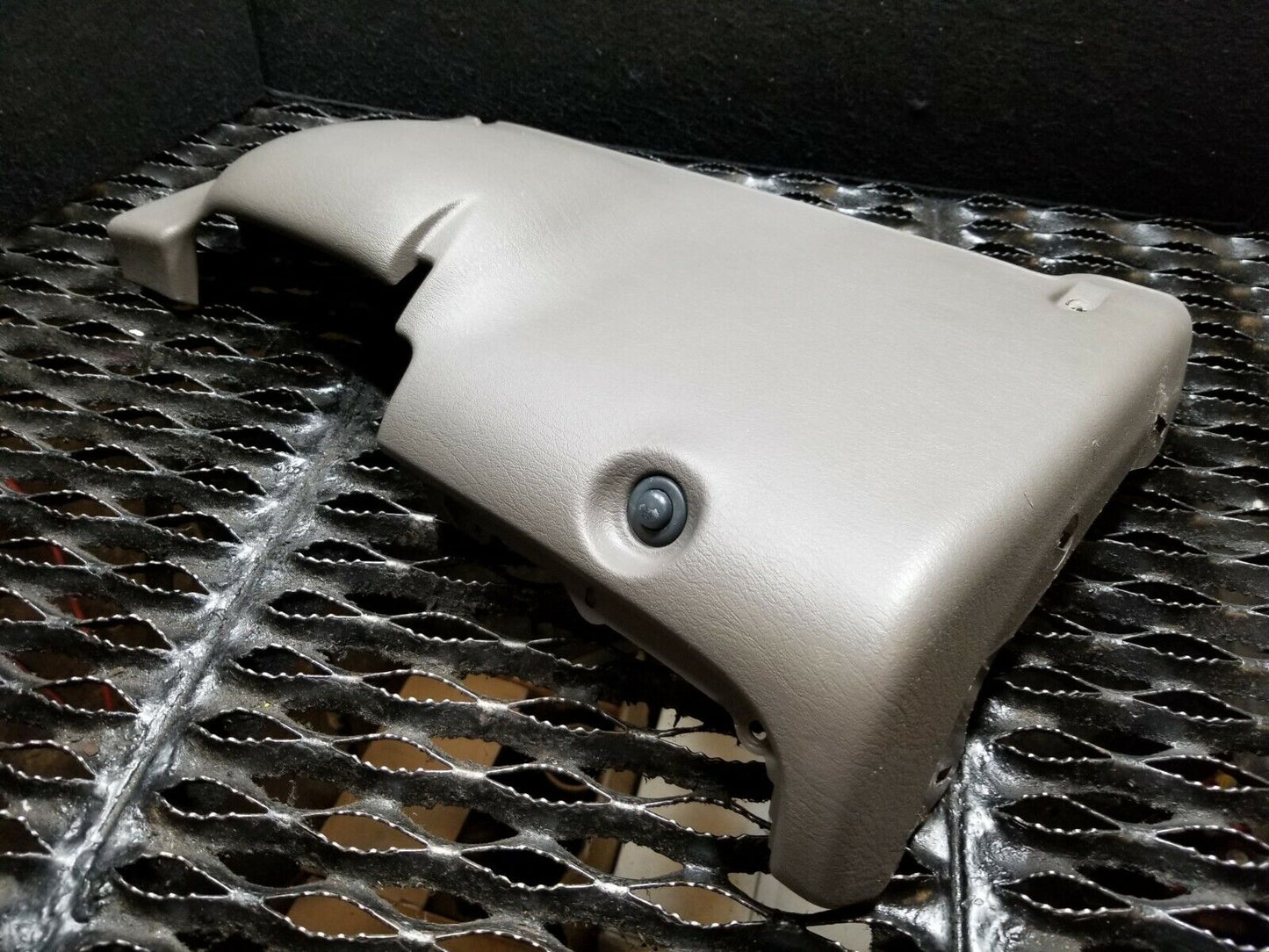 04 05 06 Chrysler Sebring Convertible Front Left Driver Lower Knee Panel OEM