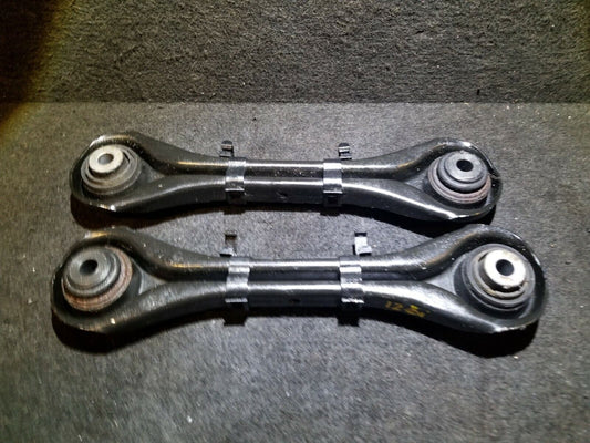 11 12 13 BMW 128i Rear Upper Wishbone Control Arm Back (pair) OEM