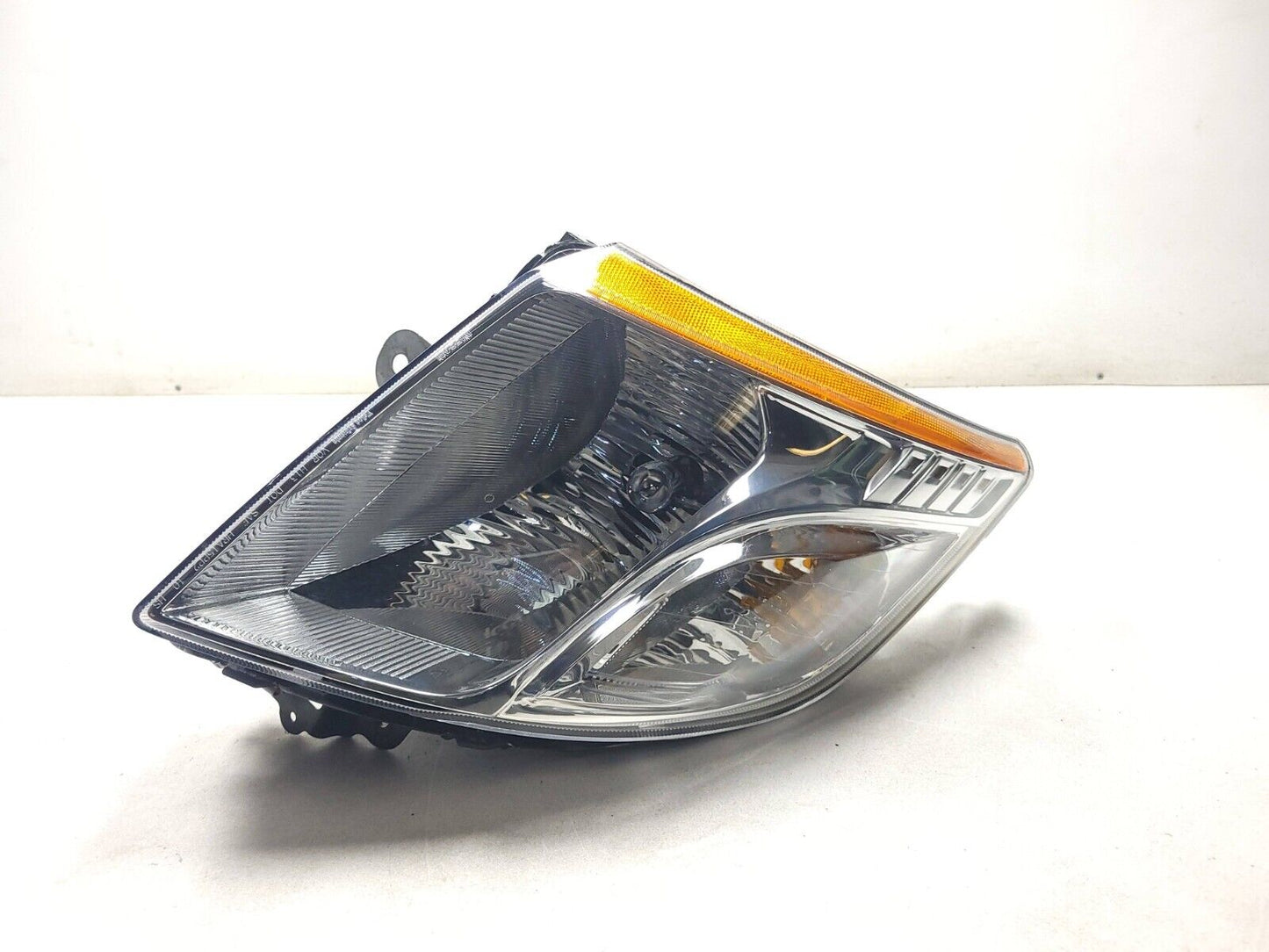 2010-2012 Nissan Sentra Headlight Left & Right Pair OEM