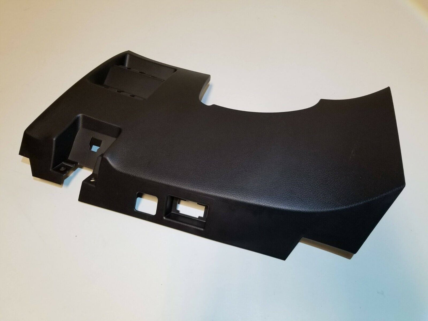 16 17 18 19 Nissan Rogue Left Driver Knee Bolster Panel OEM 36k Miles