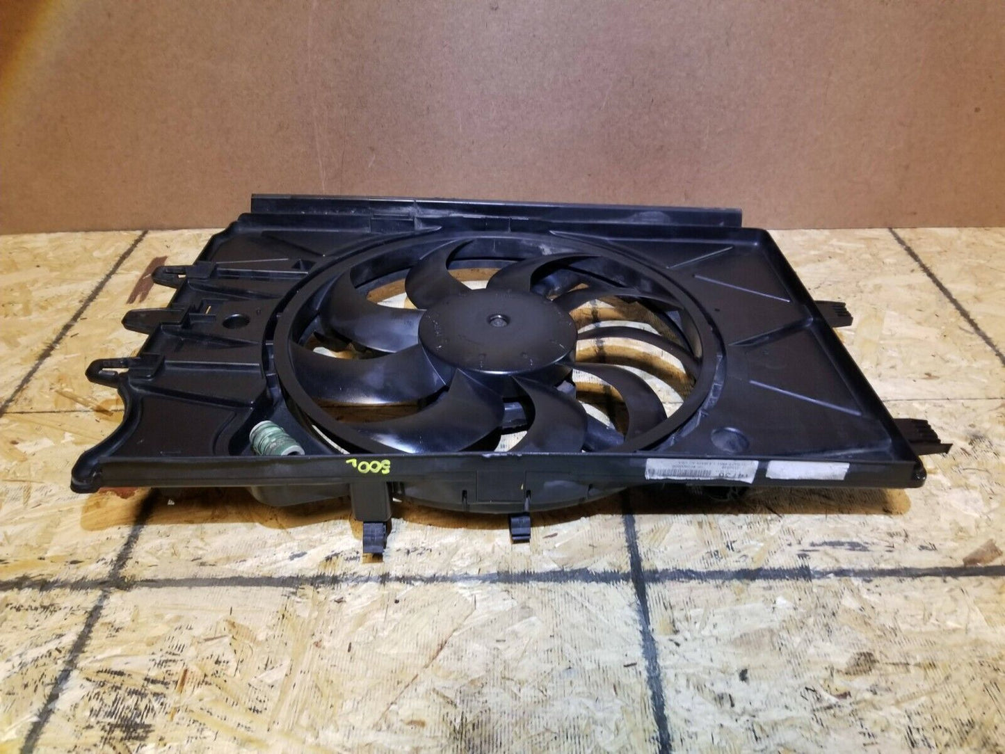 14 15 16 17 Fiat 500l 1.4l Radiator Cooling Fan OEM