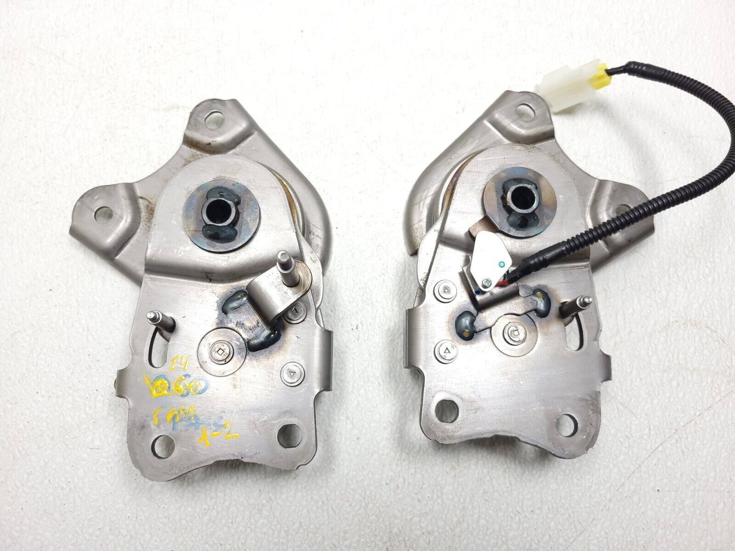 2014 2015 Infiniti Q60 Coupe Front Seat Back Bracket  Passenger Lh&rh 2pcs OEM