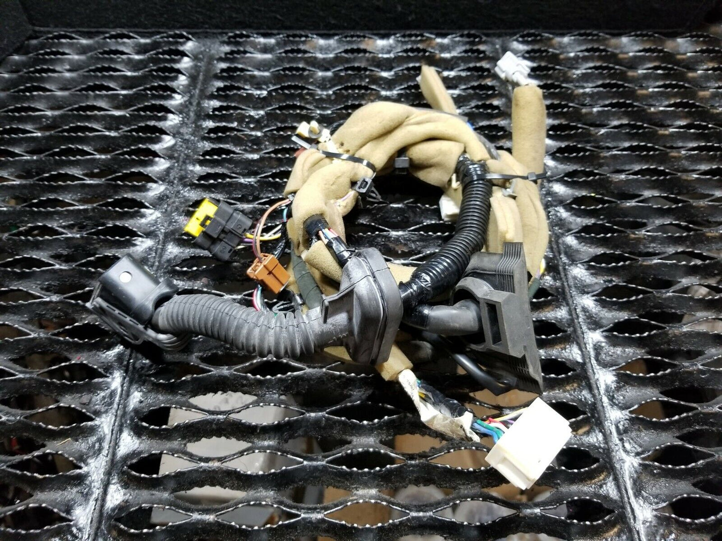 06 07 08 Infiniti Fx35 Front Right Passenger Side Door Wire Harness OEM