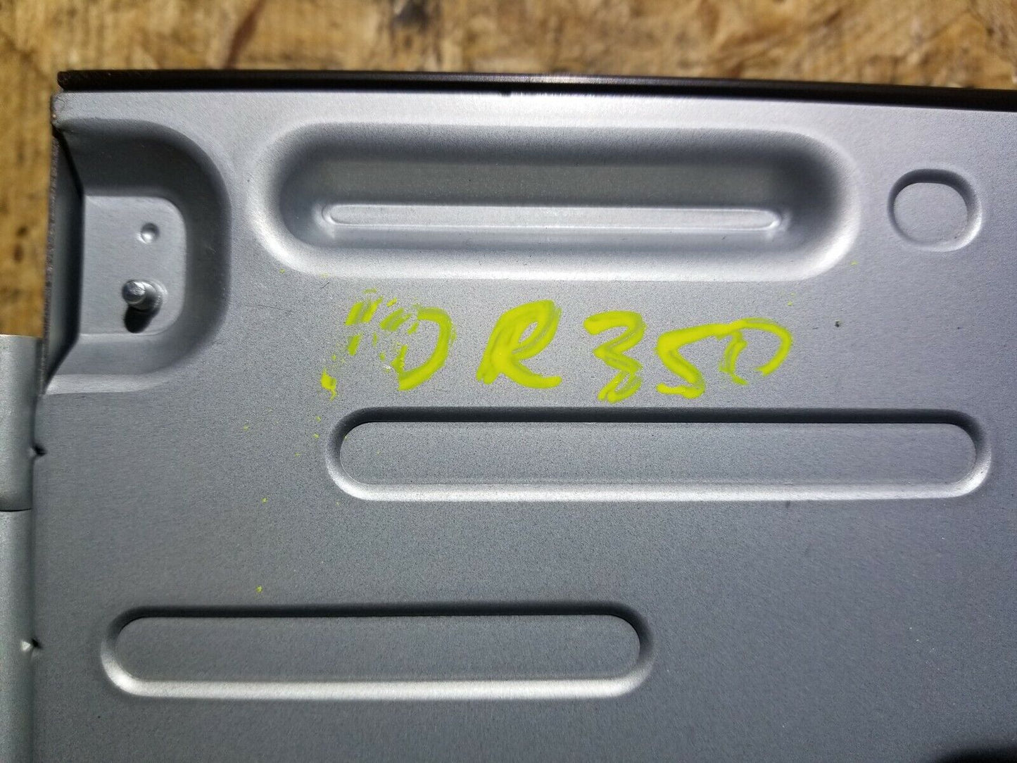 07 08 09 10 Mercedes-benz R350 Power Inverter A2049820020 OEM