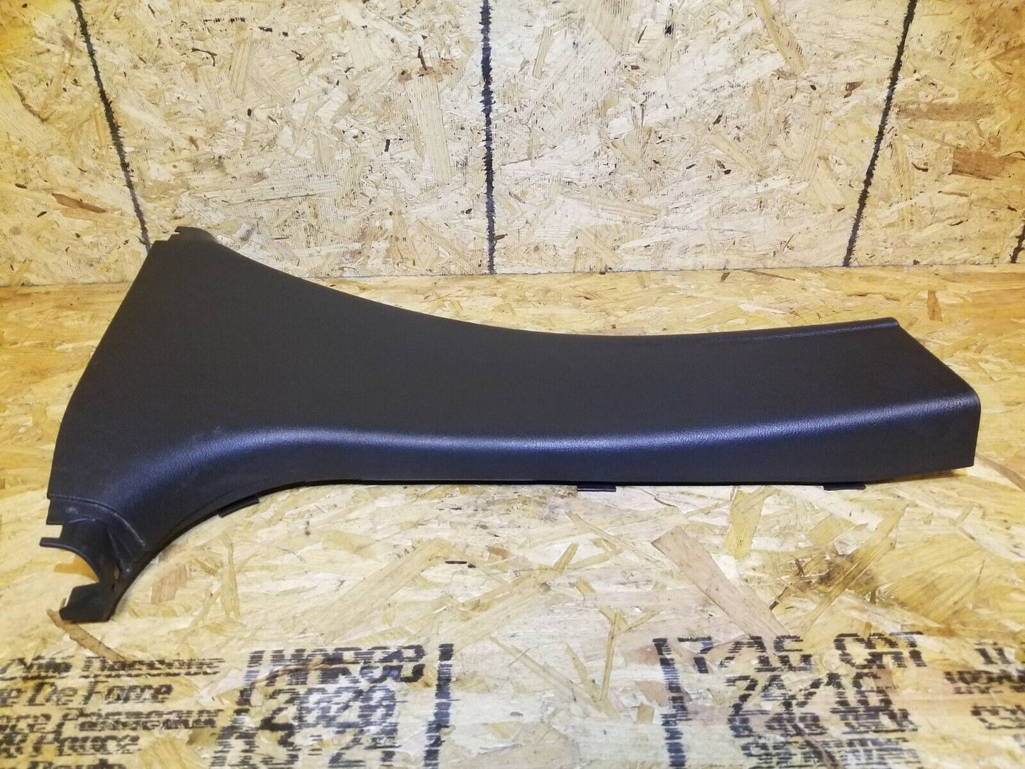 09 10 11 12 13 Mazda 6 Center Right Passenger Side B Pillar Trim Cover Panel OEM