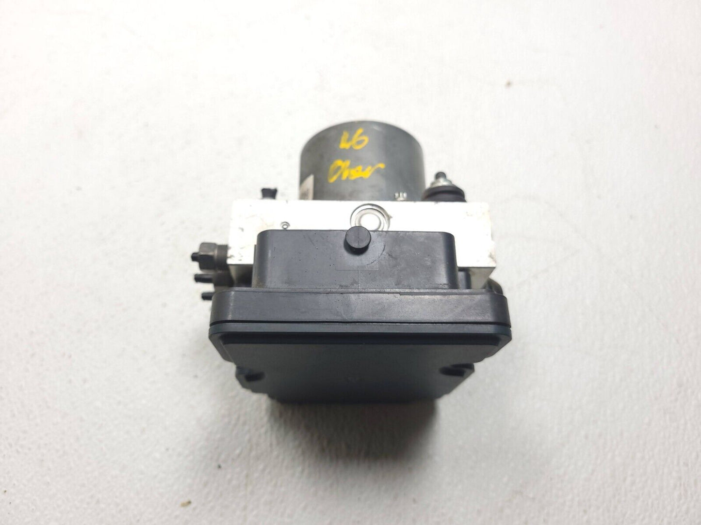 16 17 Jeep Cherokee ABS Anti-lock Brake Pump 68268292ac OEM