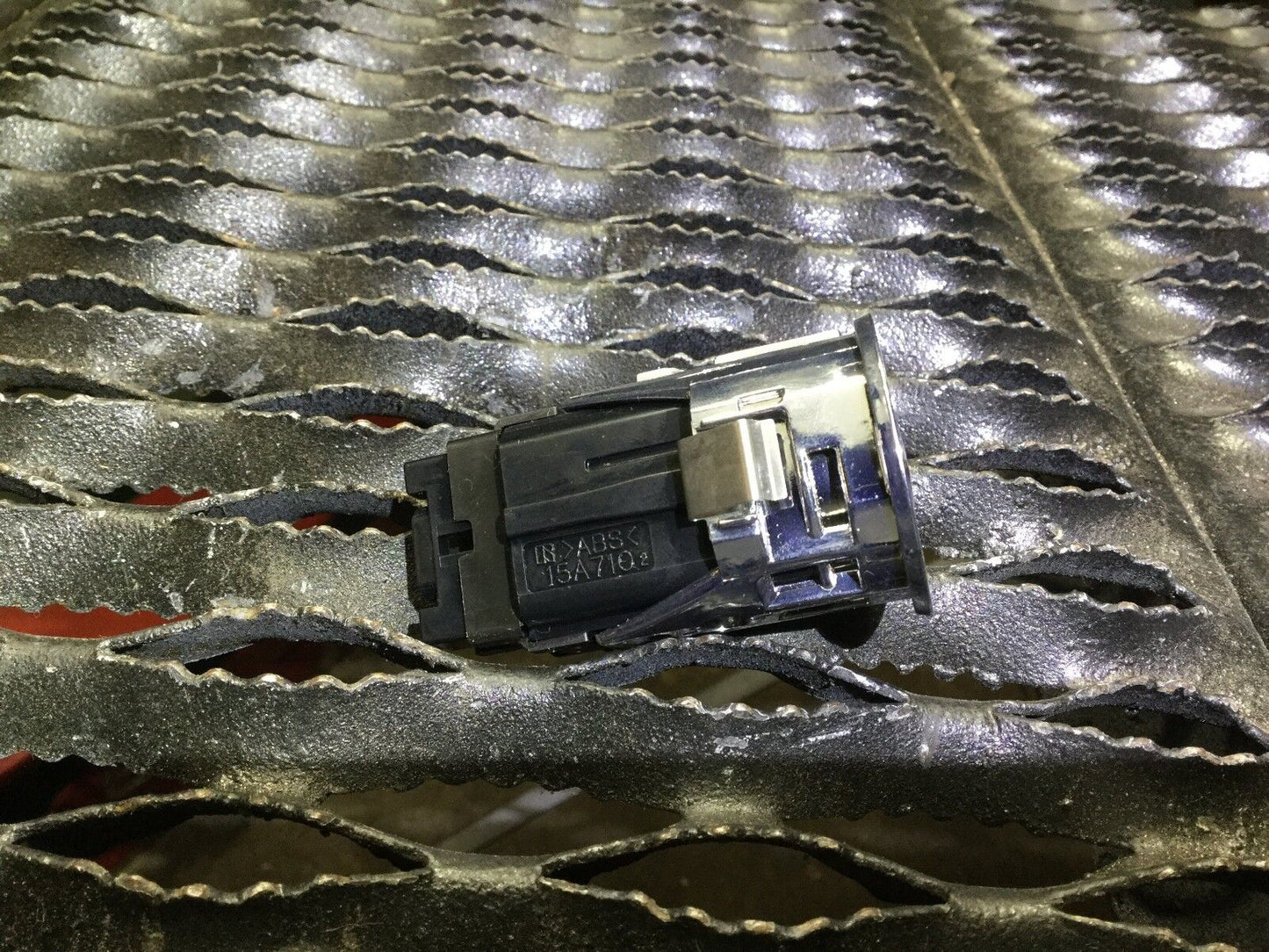 04 05 06 07 08 09 Toyota Prius Ignition Switch Push Button Power OEM